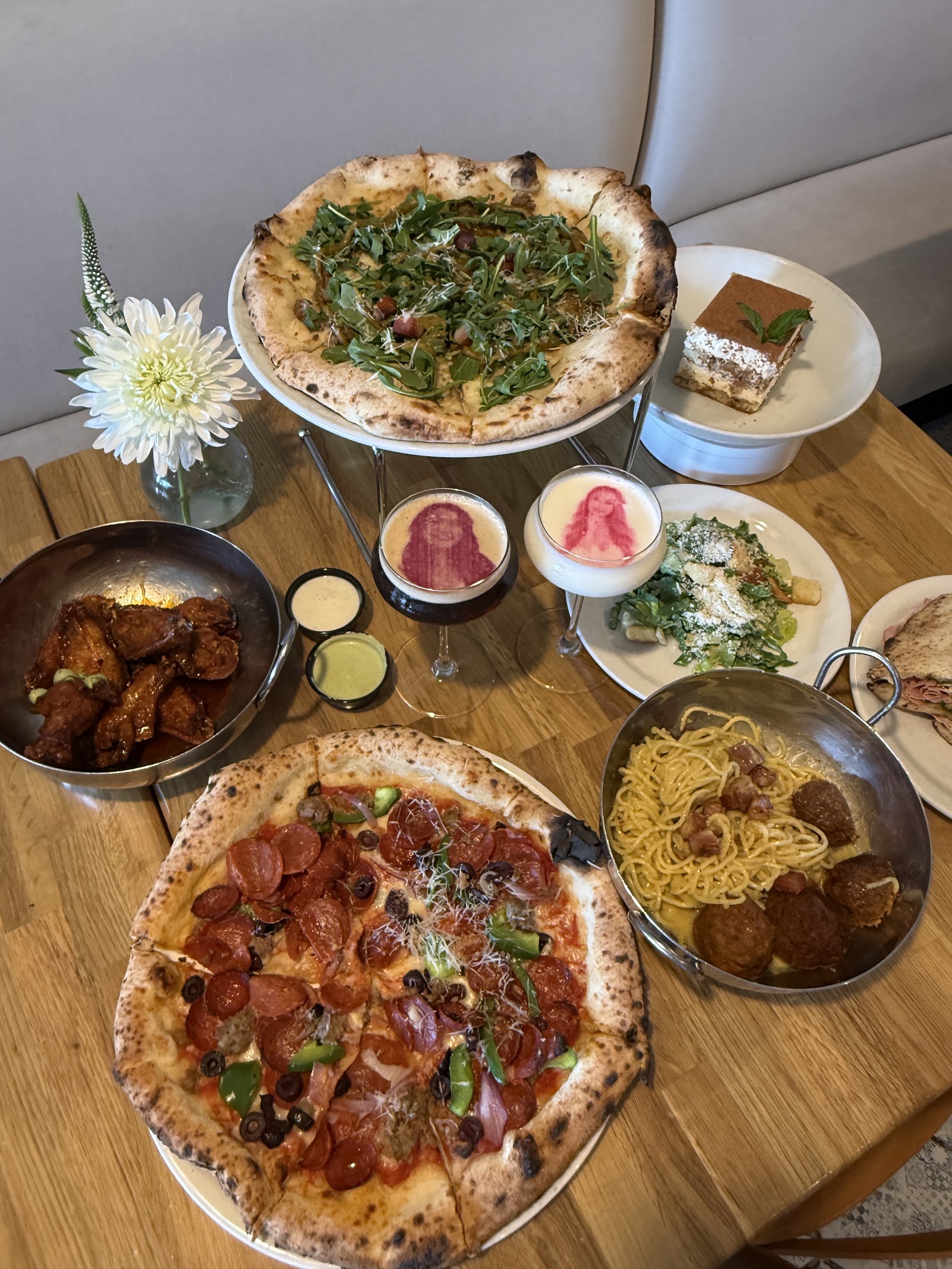 Sunnyside Pizzeria photo 3
