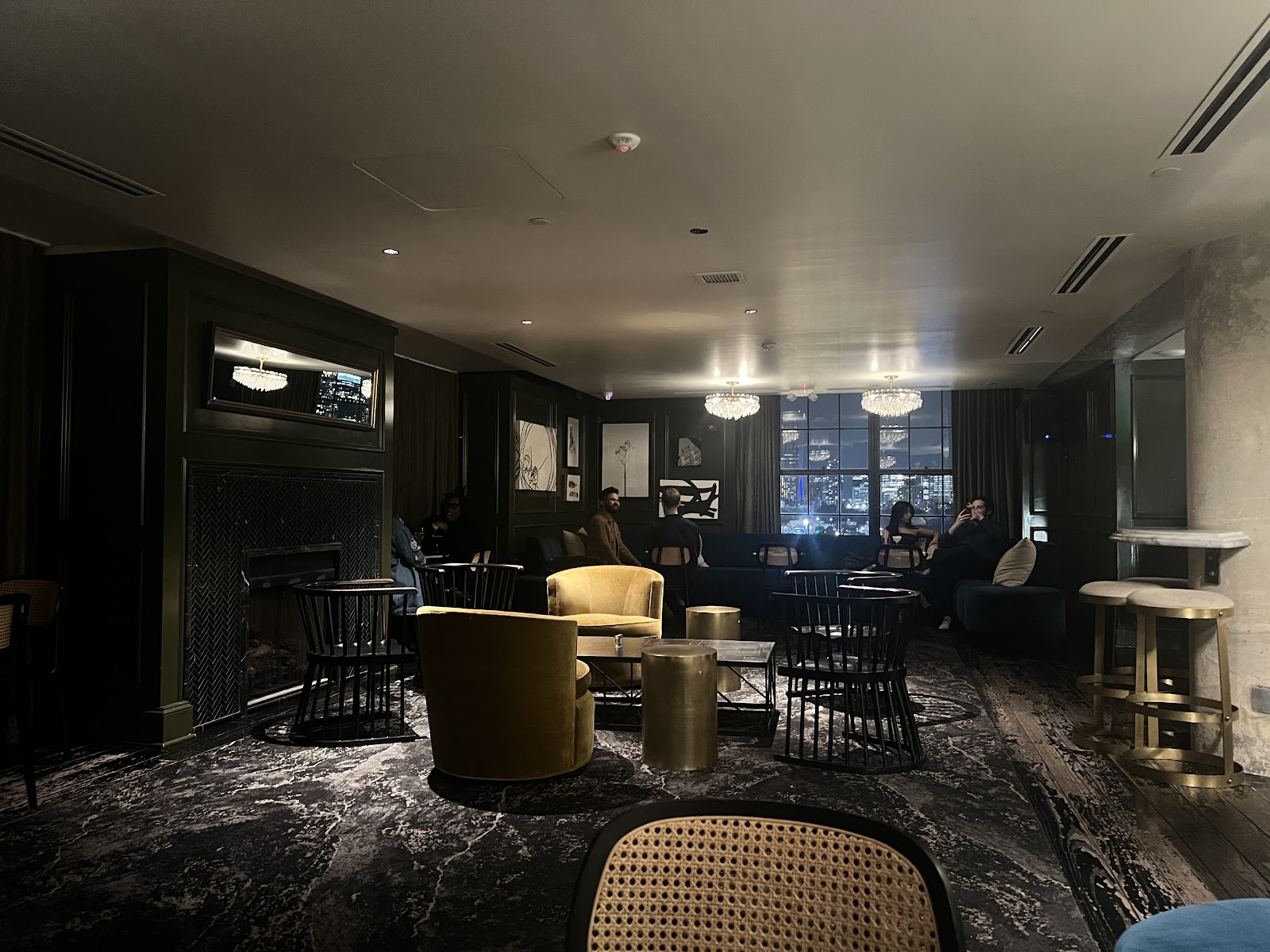 12 Cocktail Bar photo 3