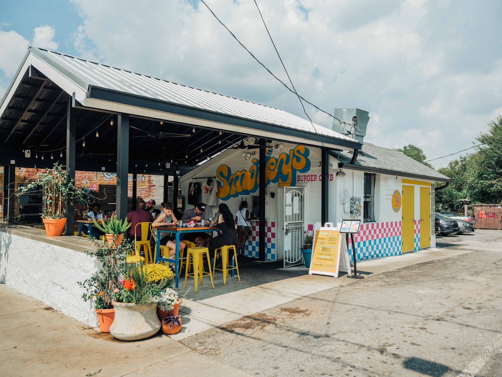 Lowkey Spots visual for Smiley's Burger Club, a Burger / smashburger spot in Decatur.