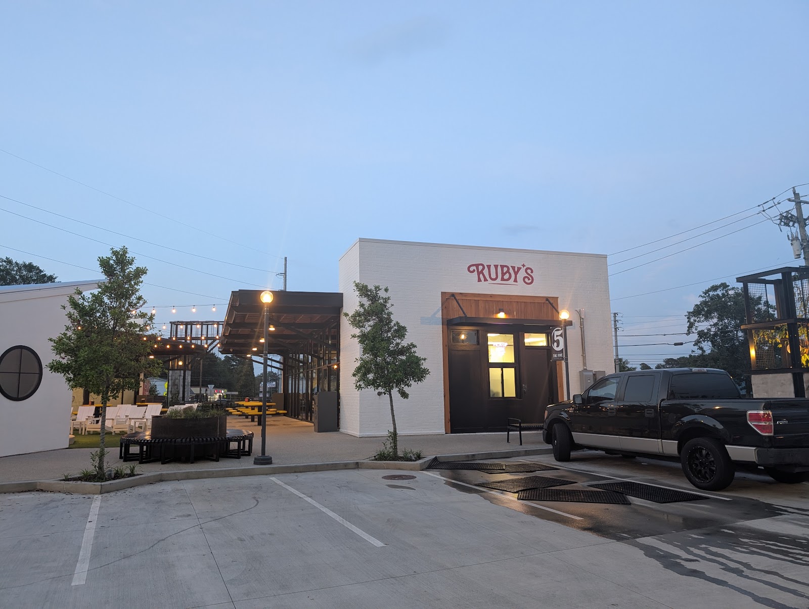 Lowkey Spots visual for Ruby's Sourdough Pizza, a Pizza / sourdough pizzeria in Smyrna.